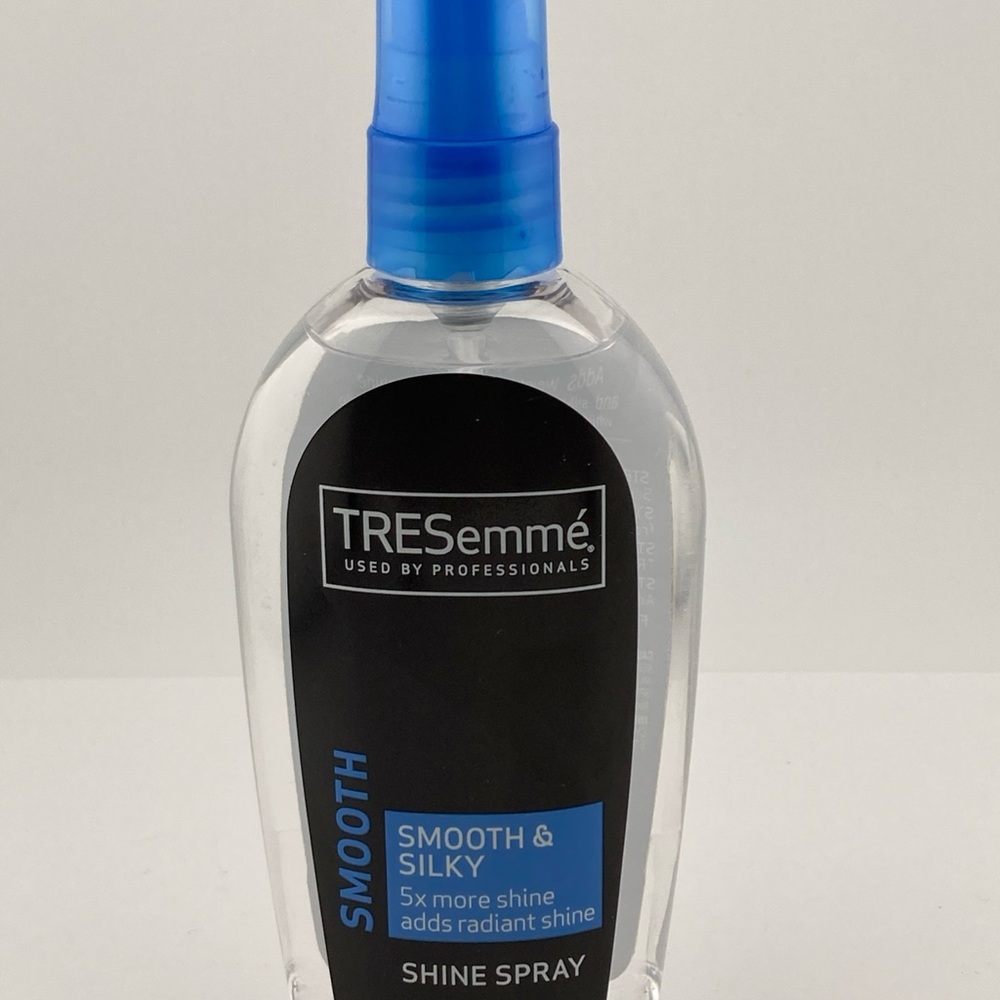 5) Tresemme Smooth & Silk Shine Spray DISCONTINNUED 4.25oz Radiant Shine
